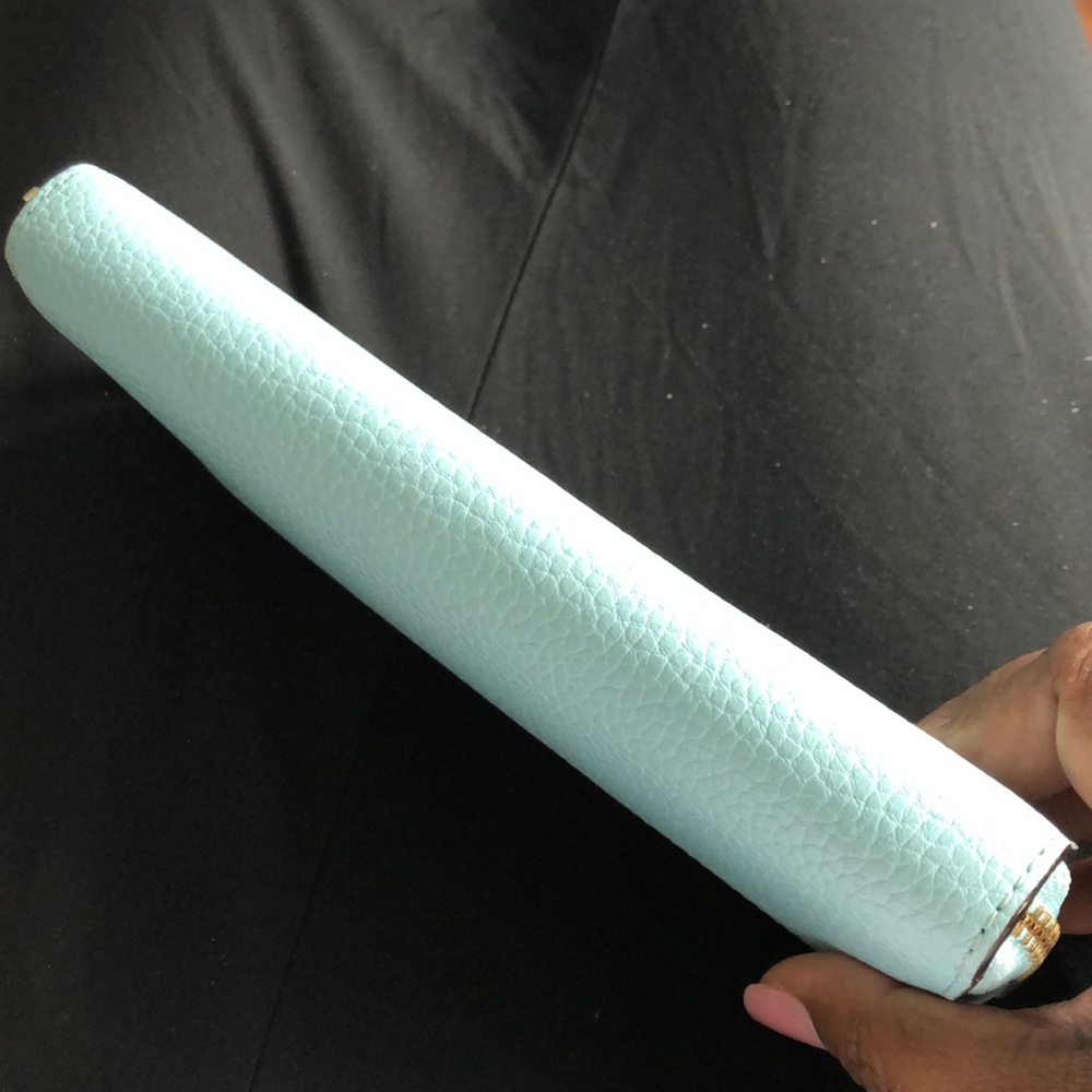 Kate Spade ♠️ Blue leather wallet - Picture 4 of 8